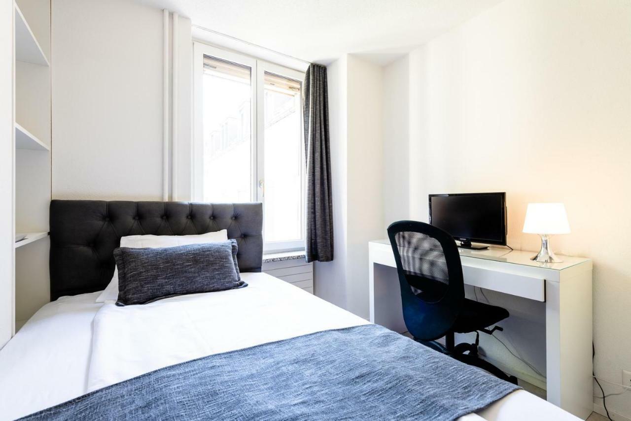 Iq130 Guesthouse Zürich Buitenkant foto
